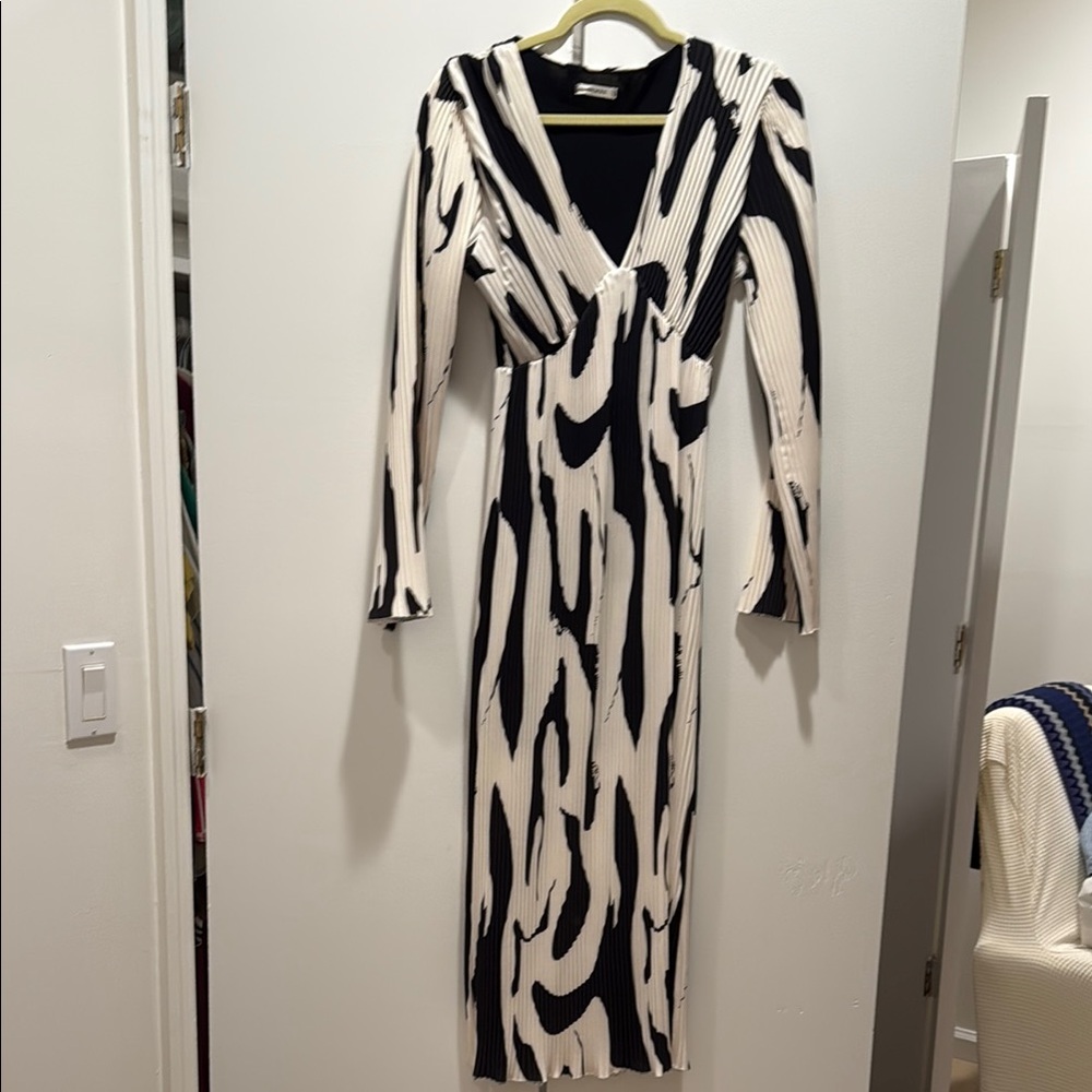 Elegant Black and White Women's Dress